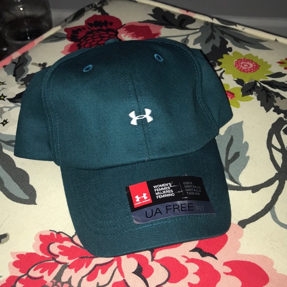 Under Armour Accessories - NWT! Women’s Under Armour Ball Cap